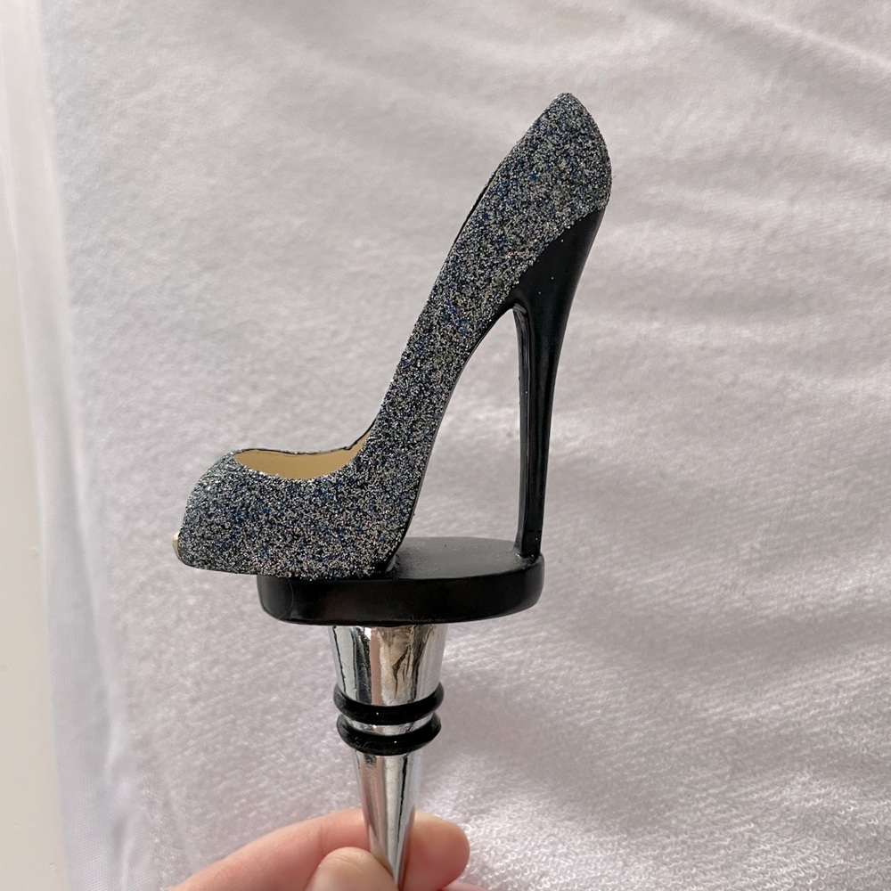 ☘️2/15☘️ Brand New Wine Stopper